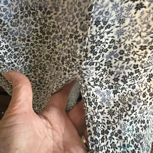 Lucky Brand Silver Cream Relaxed T-Shirt - Picture 5 of 8